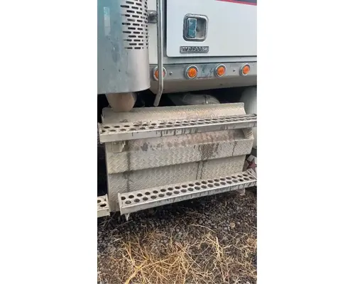 Western Star 4900 SA DPF (Diesel Particulate Filter)