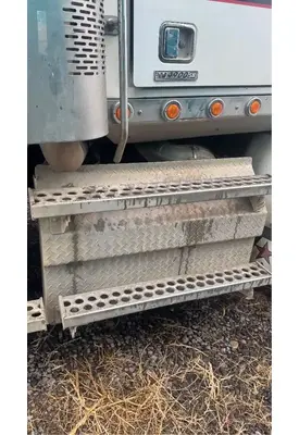 Western Star 4900 SA DPF (Diesel Particulate Filter)