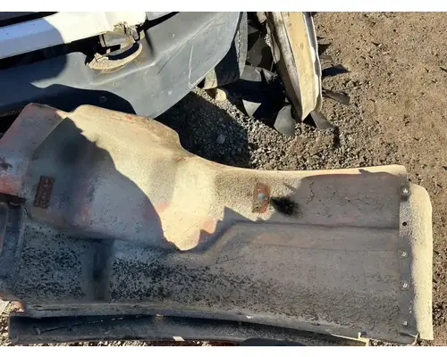 Western Star 4900 SA Fender Extension