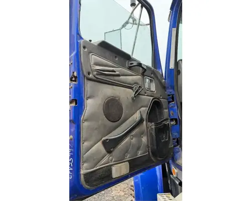 Western Star 4900EX Door Assembly, Front