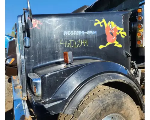 Western Star 4900EX Hood