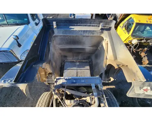 Western Star 4900EX Hood