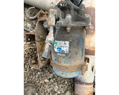 Western Star 4900FA Air Drier