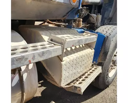 Western Star 4900FA Battery Box