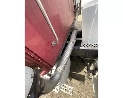Western Star 4900FA Exhaust Pipe