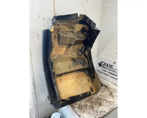 Western Star 4900FA Fender Extension