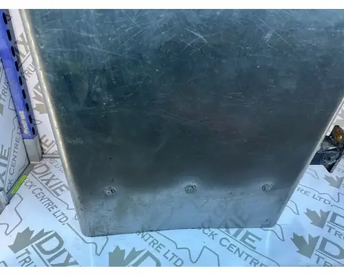 Western Star 4900FA Fender