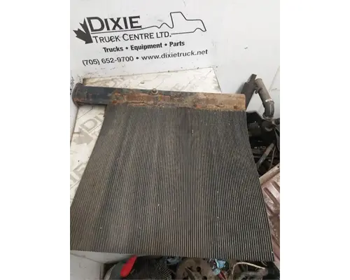 Western Star 4900FA Fender