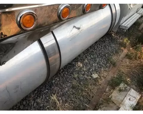 Western Star 4900FA Fuel Tank