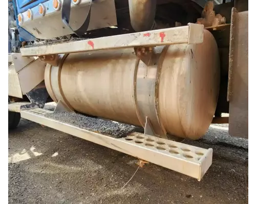 Western Star 4900FA Fuel Tank