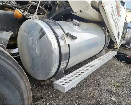 Western Star 4900FA Fuel Tank