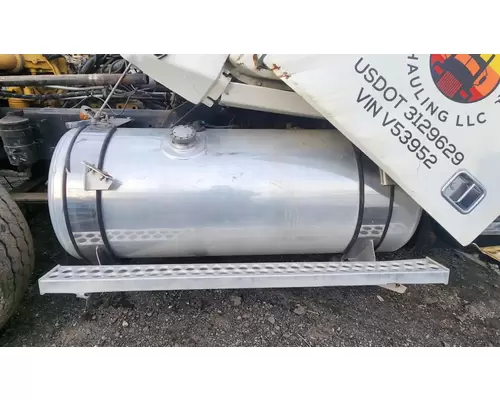 Western Star 4900FA Fuel Tank