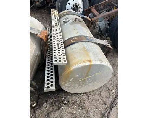 Western Star 4900FA Fuel Tank