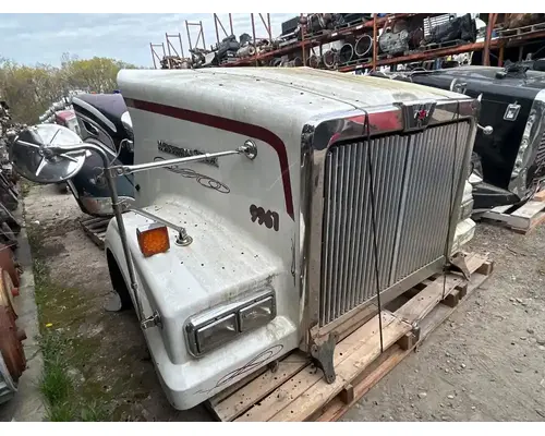 Western Star 4900FA Hood