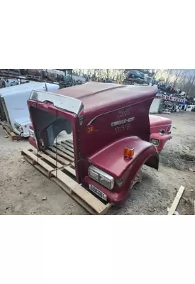 Western Star 4900FA Hood