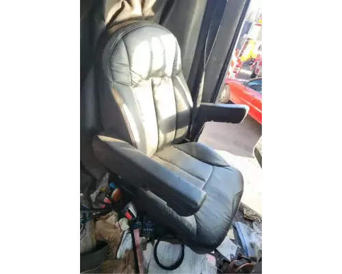 Western Star 4900FA Seat, Front