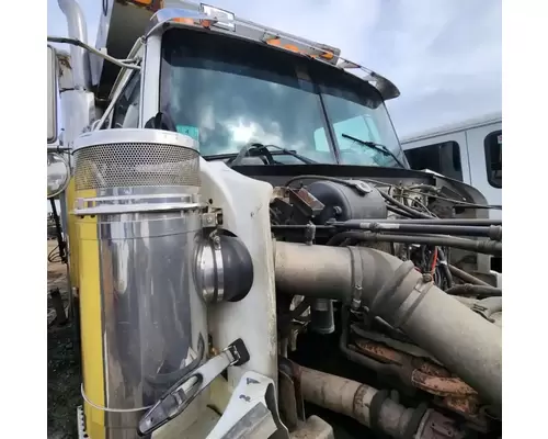 Western Star 4900SA Cab