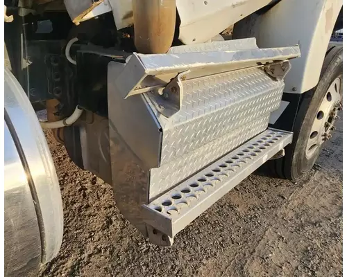 Western Star 4900SA DPF (Diesel Particulate Filter)