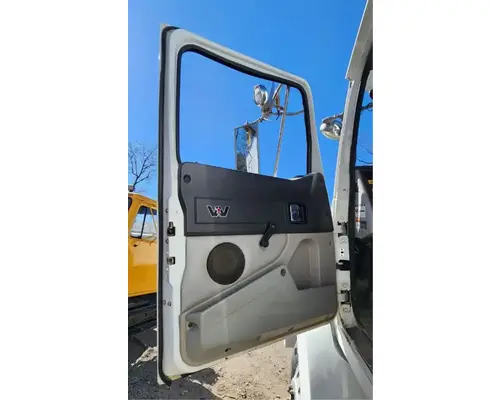 Western Star 4900SA Door Assembly, Front