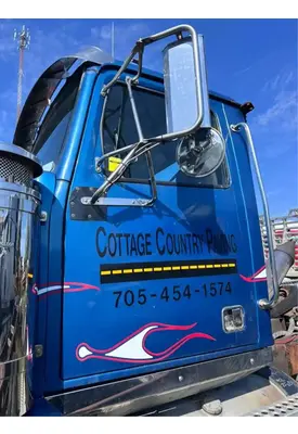 Western Star 4900SA Door Assembly, Front