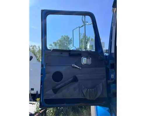 Western Star 4900SA Door Assembly, Front