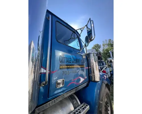 Western Star 4900SA Door Assembly, Front