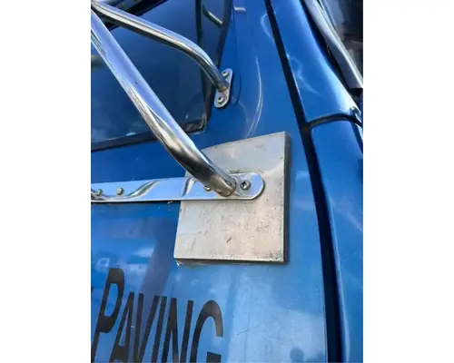 Western Star 4900SA Door Assembly, Front