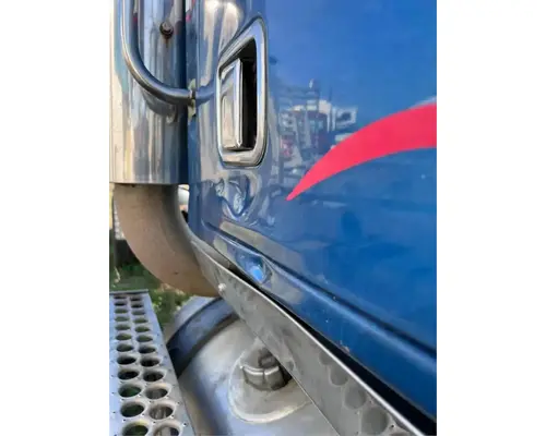 Western Star 4900SA Door Assembly, Front