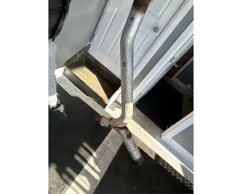 Western Star 4900SA Exhaust Pipe