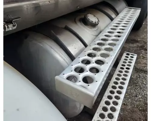 Western Star 4900SA Fuel Tank