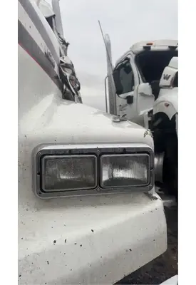 Western Star 4900SA Headlamp Assembly