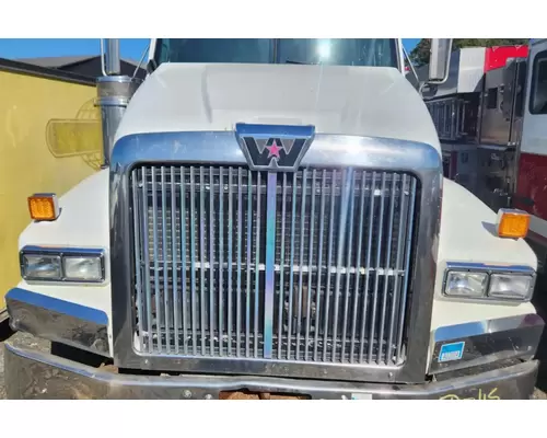 Western Star 4900SA Hood