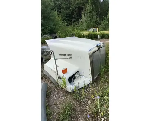 Western Star 4900SA Hood