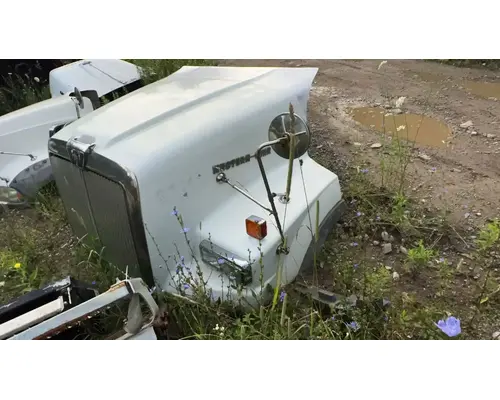 Western Star 4900SA Hood