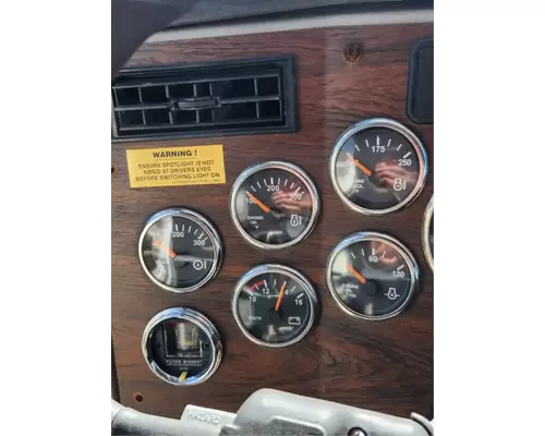 Western Star 4900SA Instrument Cluster