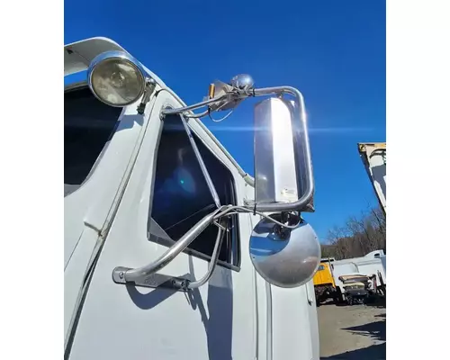 Western Star 4900SA Mirror (Side View)