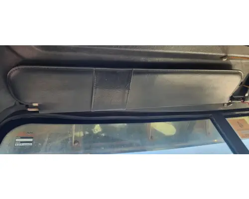 Western Star 4900SA Sun Visor (External)