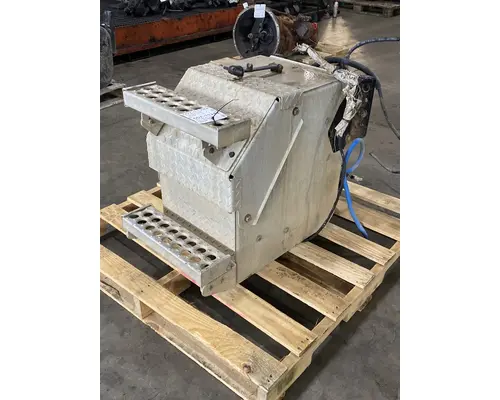 DPF (Diesel Particulate Filter) WESTERN STAR 4900 Frontier Truck Parts