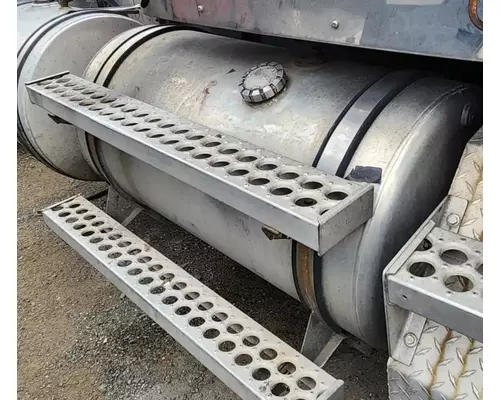 Western Star 4900 Fuel Tank