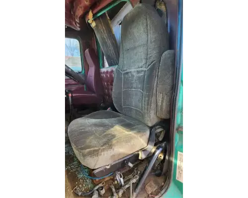 Western Star 4900 Seat, Front