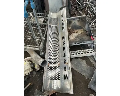 Exhaust Pipe Western Star 4900E Dixie Truck Centre