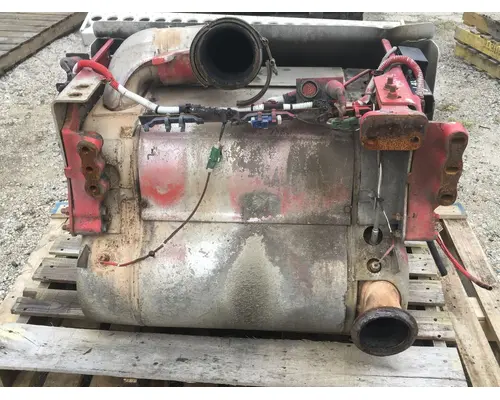 DPF (Diesel Particulate Filter) Western Star 4900FA Complete Recycling Group LLC