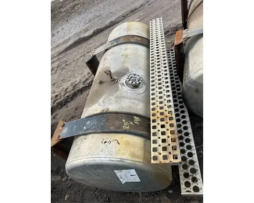 Fuel Tank Western Star 4900FA Dixie Truck Centre