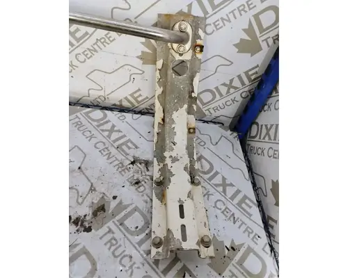 Western Star 4964EX Brackets, Misc.