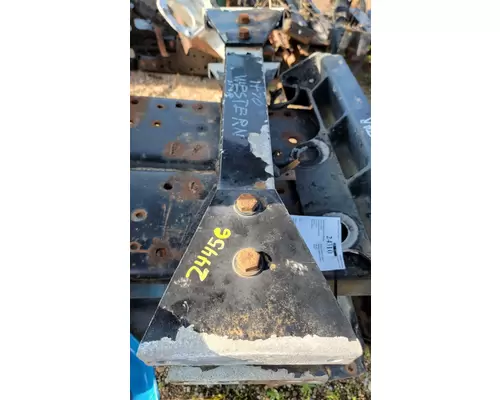 Crossmember WESTERN STAR 4964F ReRun Truck Parts