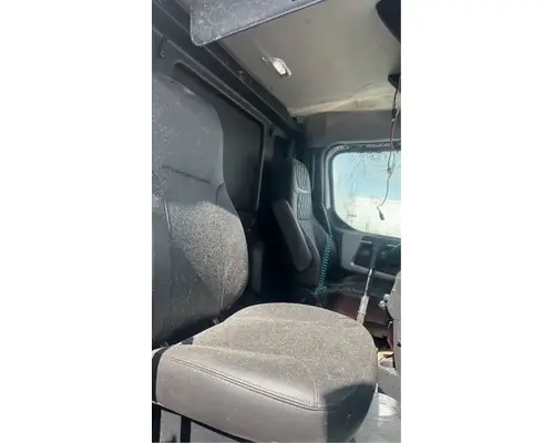 Western Star 49X Seat, Front