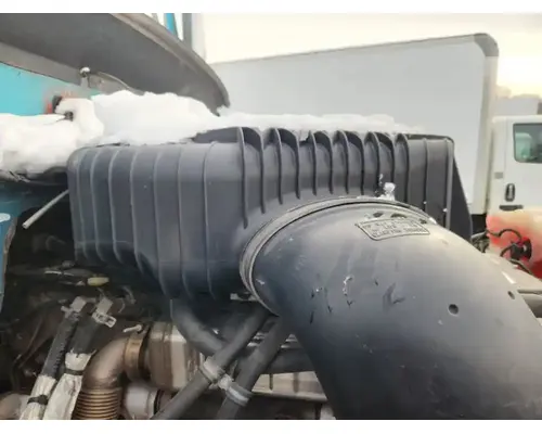 Western Star 5700 Air Cleaner