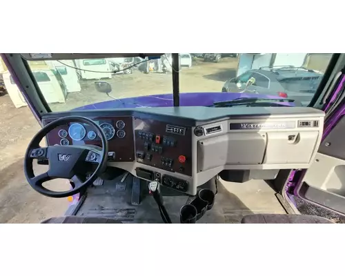 Western Star 5700 Dash Assembly