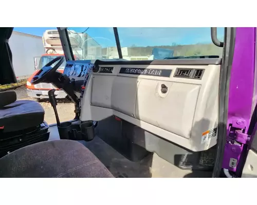 Western Star 5700 Dash Assembly