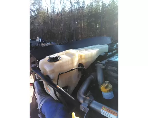 Radiator Overflow Bottle WESTERN STAR 5700 LKQ Evans Heavy Truck Parts